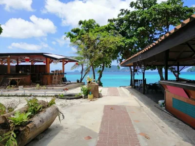Phi Phi Long Beach Bungalow ( Had Yao) – Photos 8